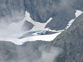 DAL RIF. BARBELLINO AL LAGO DELLA MALGINA, GELT E PIZZO DEL DIAVOLO DI MALGINA m. 2.926 il 17-18 agosto 2010 - FOTOGALLERY